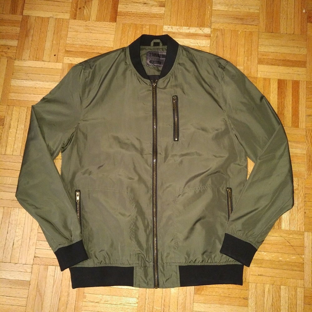 Forever 21 Nylon Bomber Zip Up Jacket Green Large
